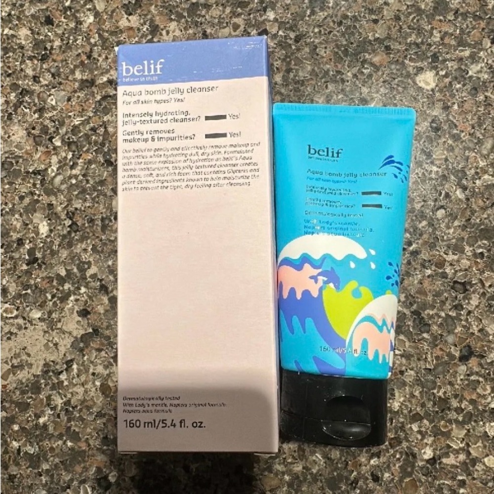 Belif Aqua Bomb Jelly Cleanser